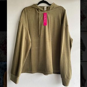 Olive, 2XL, light velvet texture.